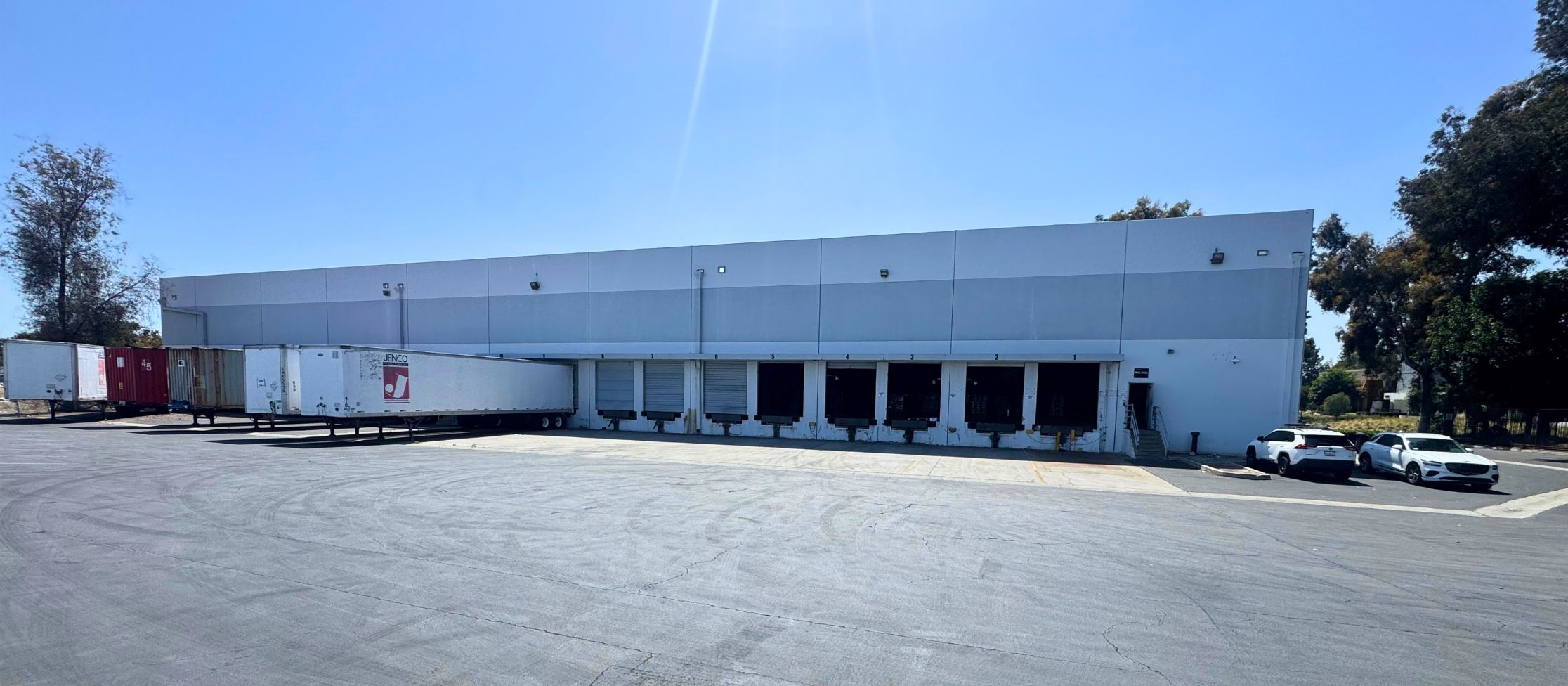 Cerritos CA-WCL warehouse main entrance