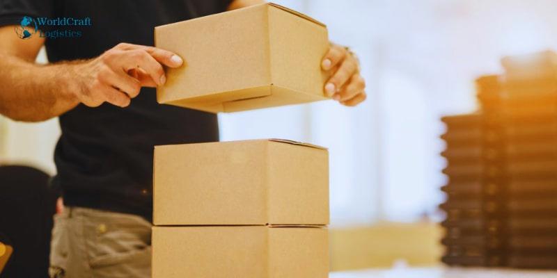 Choosing the right domestic shipping carrier for your needs.jpg Choosing the right domestic shipping carrier for your needs