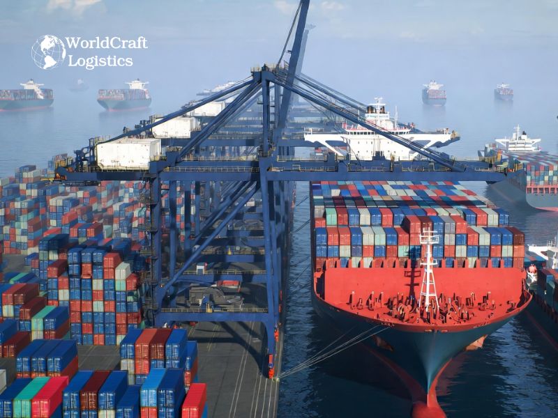 Seasonal Shipping Surge Causing Port Congestion During Global Retail Peak Season.jpg